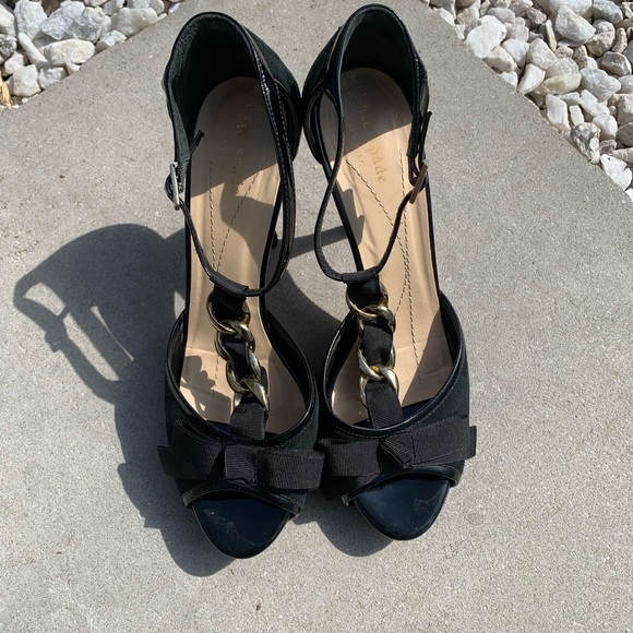 Kate Spade Glamour black open toe shoes. Size 7.5 - Picture 2 of 8